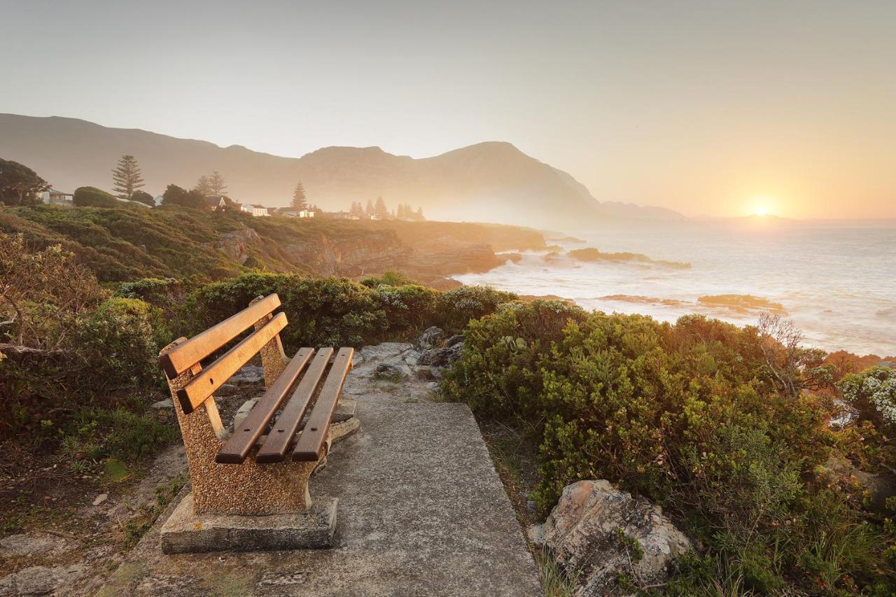 Tnt On Main Hermanus Exterior foto